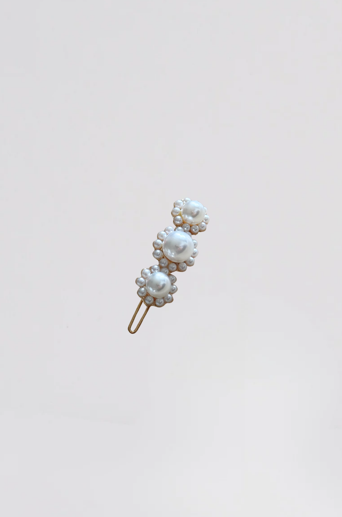 barrette perle 3 fleurs - Photo 1
