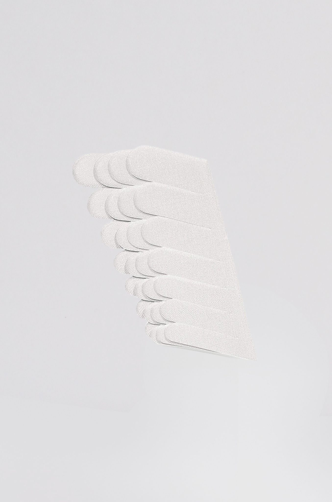 pansement de soie blanc - Photo 1